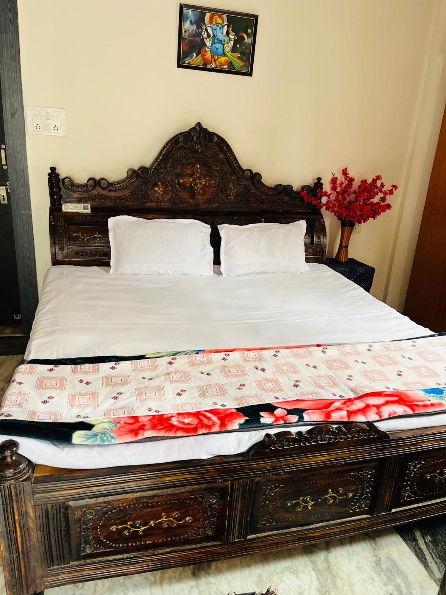 Tiwari G Home Stay Ujjain Εξωτερικό φωτογραφία